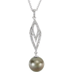 14K White Tahitian Cultured Pearl & 1/5 Diamond Carats 18-inch Necklace